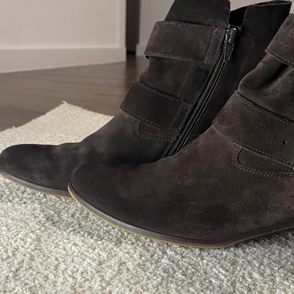 Paul Green Dark Brown Ankle Boots with Double Buckles measures 27.5 centimeters - Picture 2 of 16
